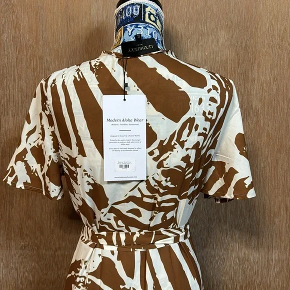 ❌❌❌. SOLD LPH ❌❌❌Lexbreezy Hawaii 🌺 Waimea Wrap Dress NWT - Picture 10 of 14